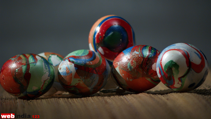 Water Marble Easter Eggs